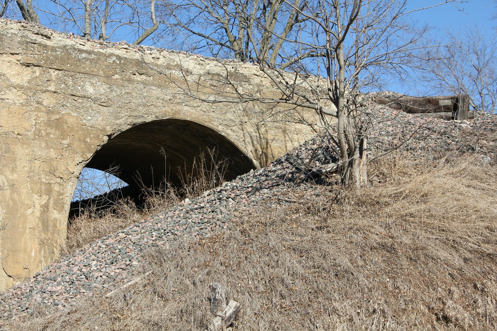 East abutment
